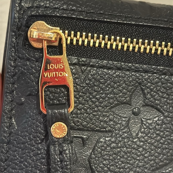 Louis Vuitton black monogram key and coin wallet - Picture 10 of 13